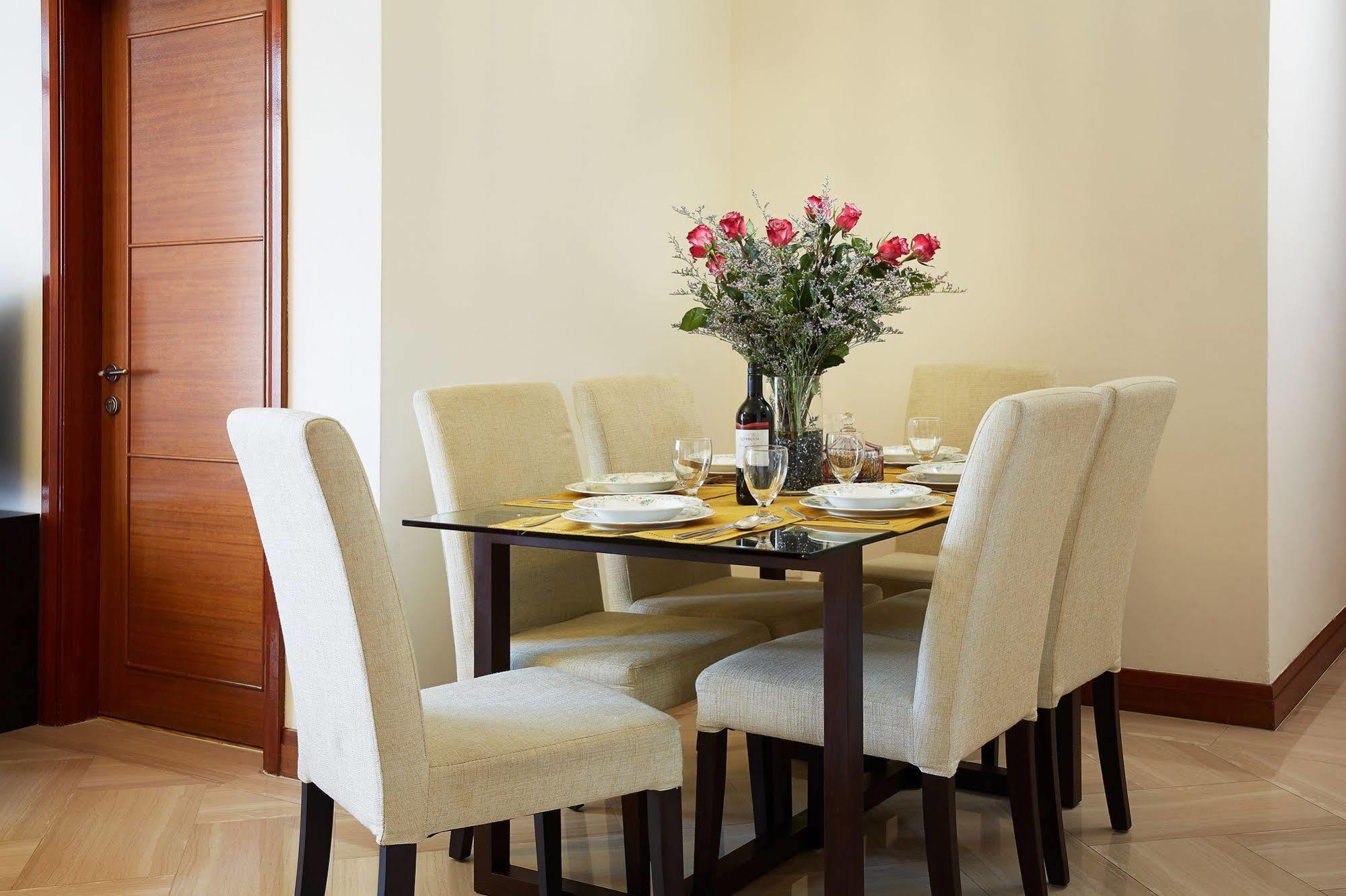 Village Residence Robertson Quay By Far East Hospitality Сингапур Экстерьер фото